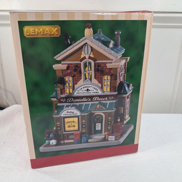 Lemax Danielle's Decor 2019 #95491 Christmas Village house lighted building READ - Picture 13 of 16